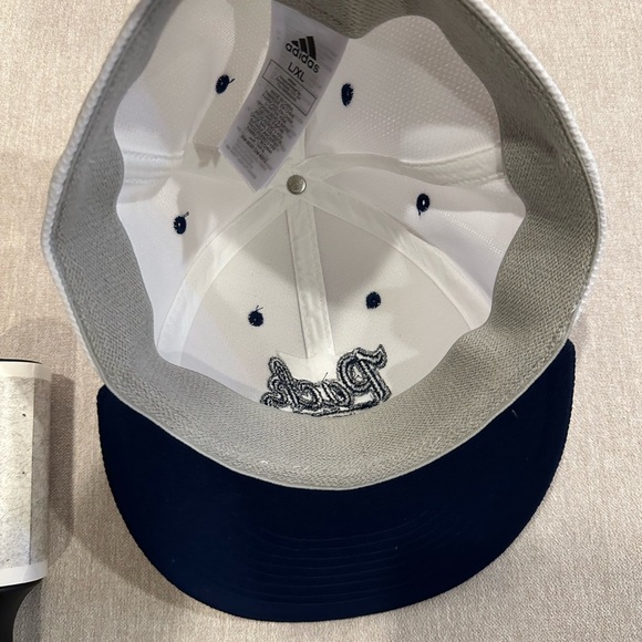 New era hat - Picture 6 of 8